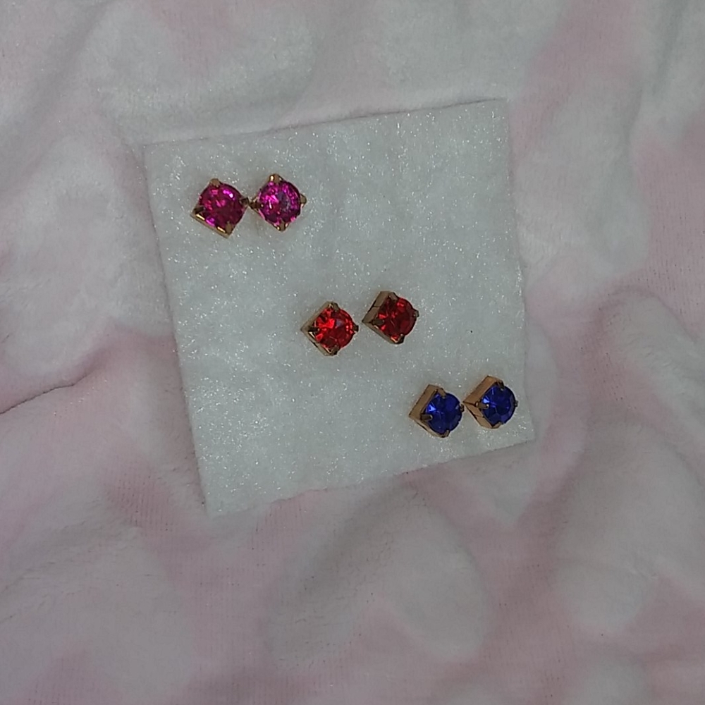 Set of earrings